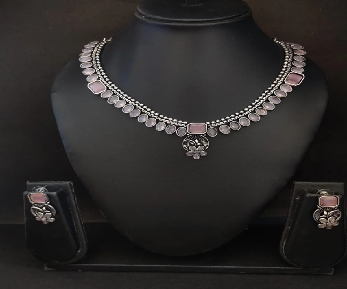 Pink Pearled Necklace with Earrings