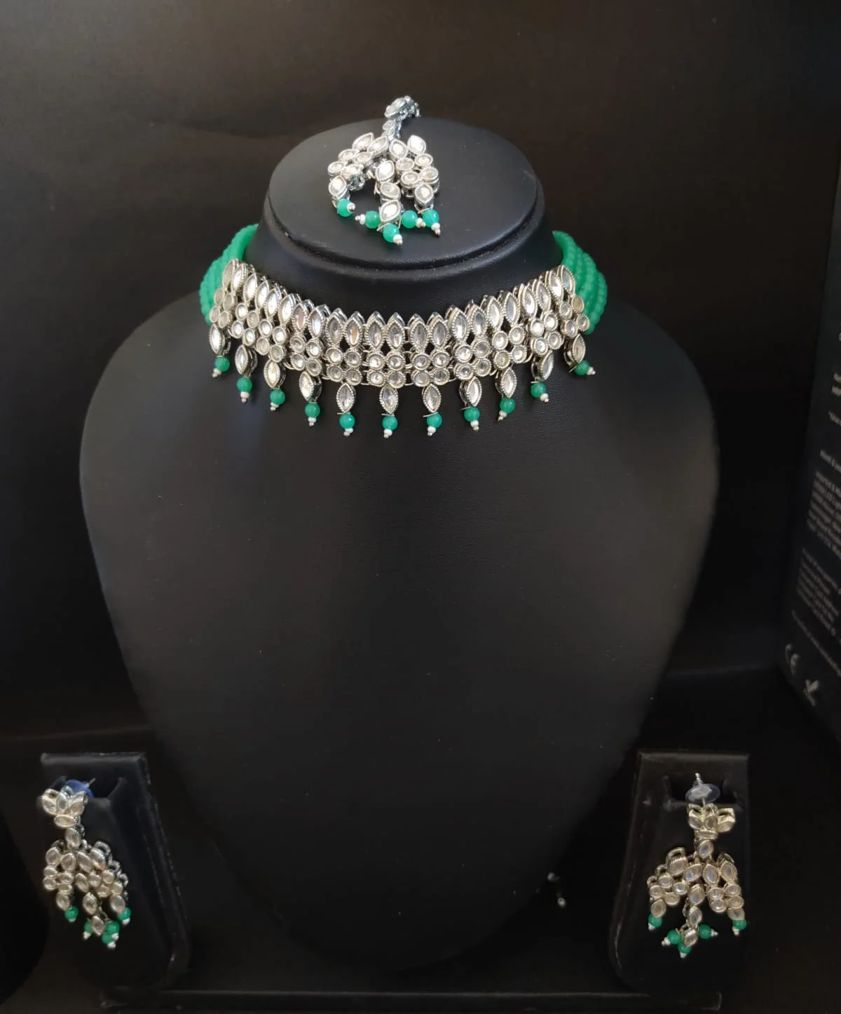 Green Necklace with Earrings