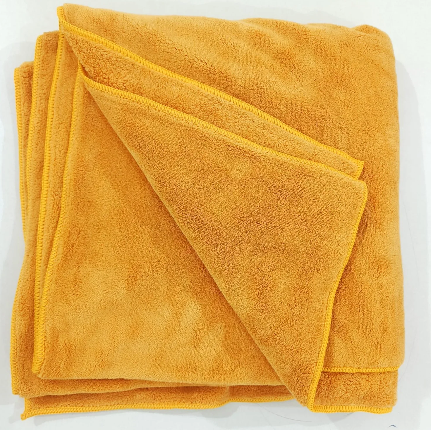HOME BEAUTIFUL BATH TOWEL Orange